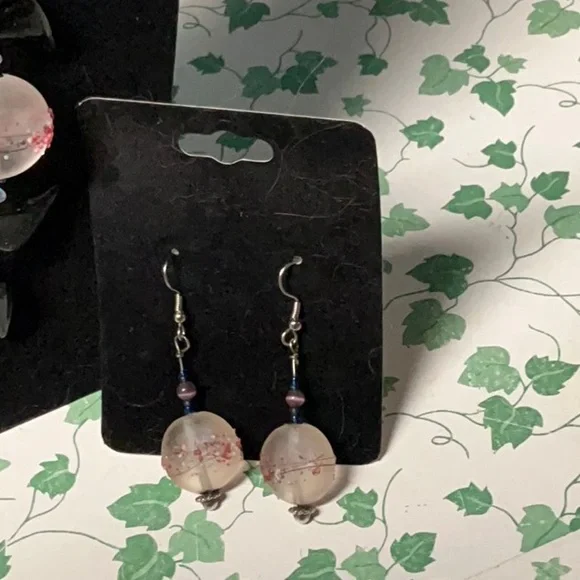 Elegant Black and Pink lampwork & semi-precious beads Jewelry Set - Picture 3 of 3